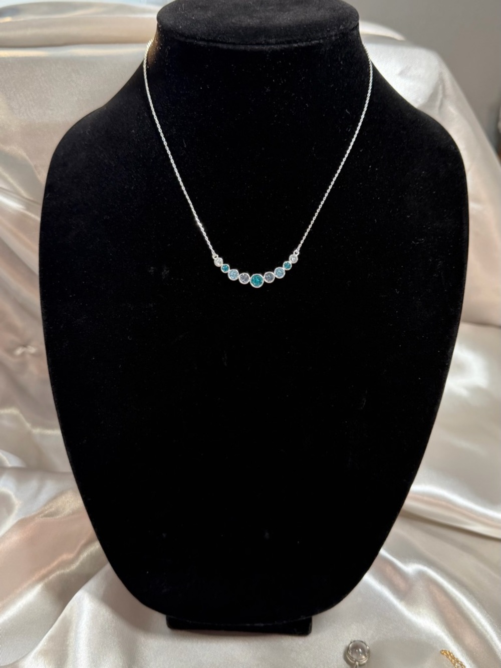 HSN Swarovski Crystal Ombre Blue Smile Necklace - NWT 18” - Picture 3 of 7